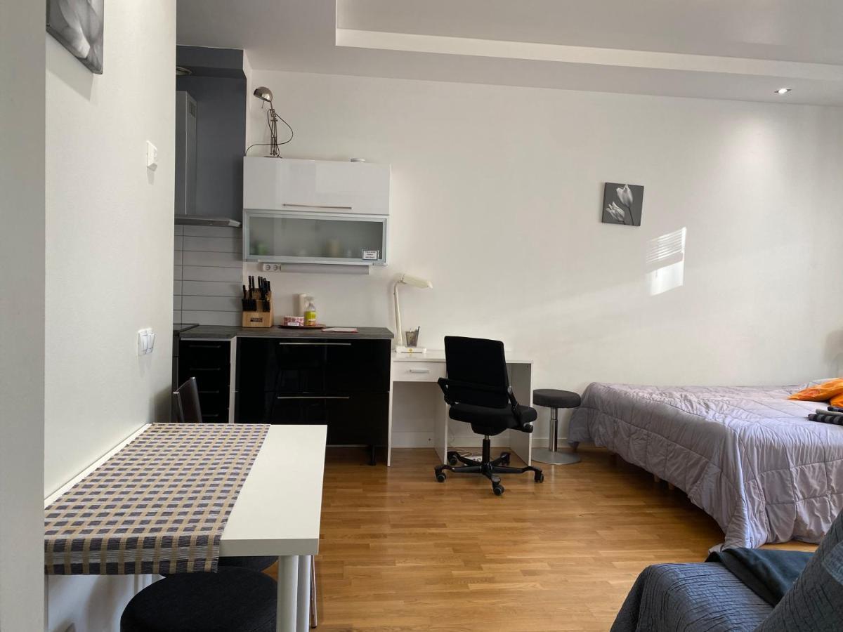 Big Studio Close To Center With Wifi Helsinki Extérieur photo